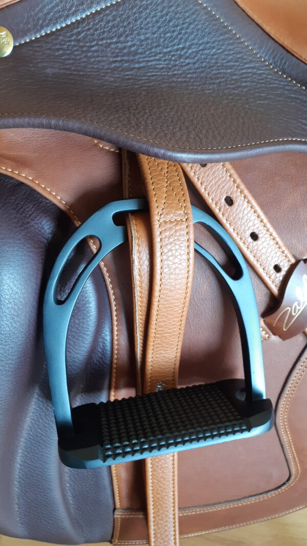 ZALDI DRESSAGE SADDLE KIRA KLASS - Image 9