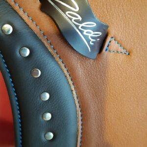 METAL RIVETS FOR THE SADDLE FLAP