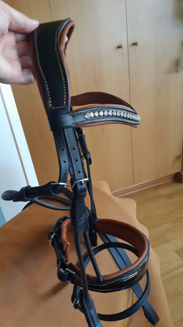 ZALDI TRENSE mit weiß glänzenden Kristallen CABEZADAS EXTRA JOYA SENCILLA - Imagen 10