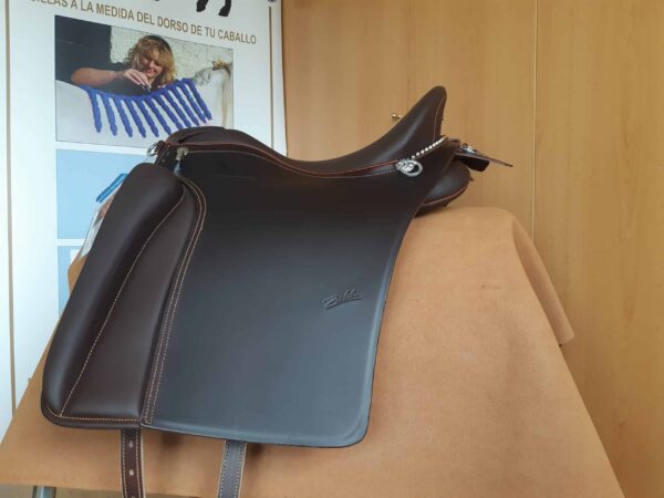 ZALDI WORKING EQUITATION UND DRESSURSATTEL LUSITANUS – Bild 4
